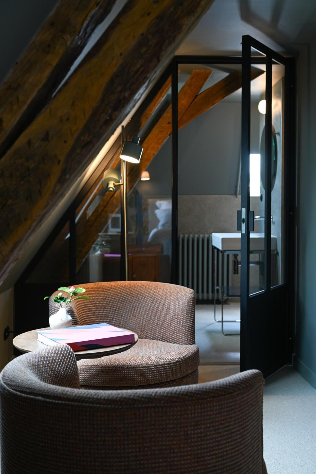 Hotel Les Pres Saint-Hilaire-le-Chatel Eksteriør bilde