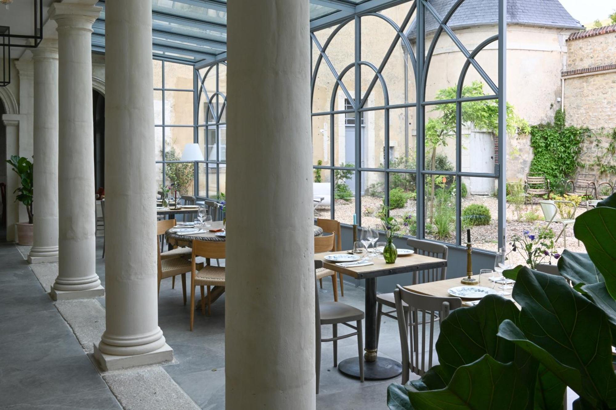 Hotel Les Pres Saint-Hilaire-le-Chatel Eksteriør bilde